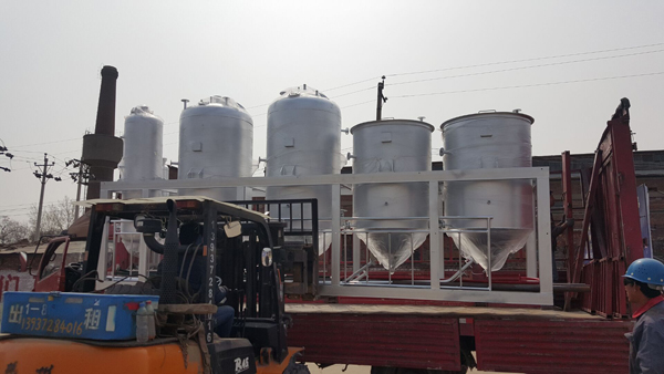 2016年農(nóng)歷二月十六，核桃油精煉設(shè)備發(fā)往彩云之南